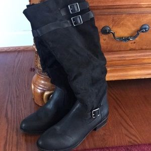 Ladies black boots